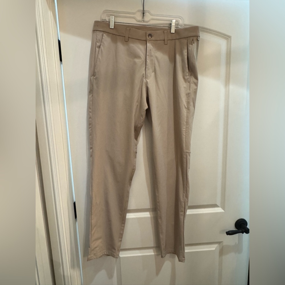 Lululemon Athletica Men's Khaki Chinos